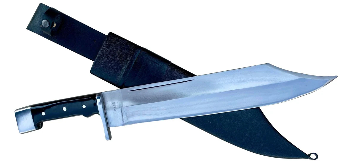 bowie-knife