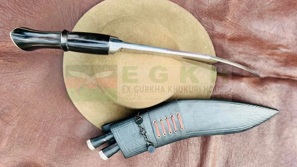 agkhola-kukri-knife