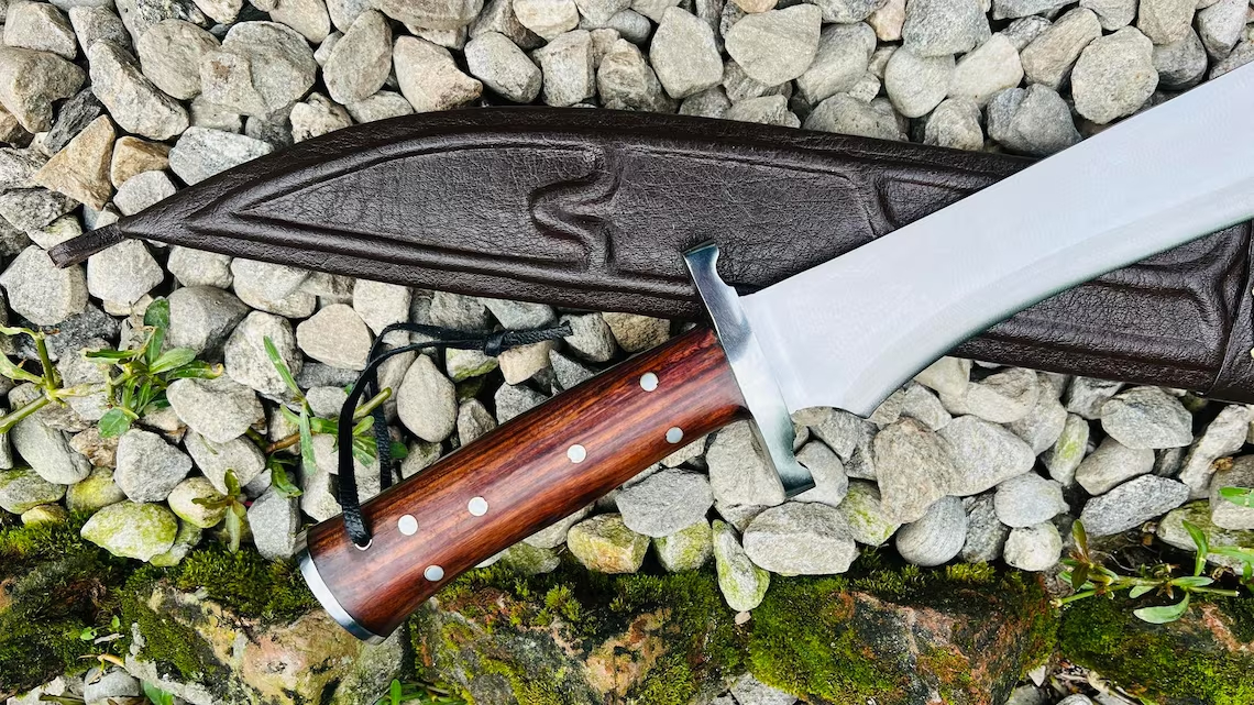 10 Blade Mukti (Freedom) knife with leather Sheath